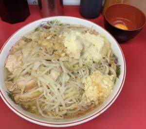 [二郎  湘南藤沢店]かなり多めの麺、微乳化の旨いスープ。[神奈川二郎制覇]